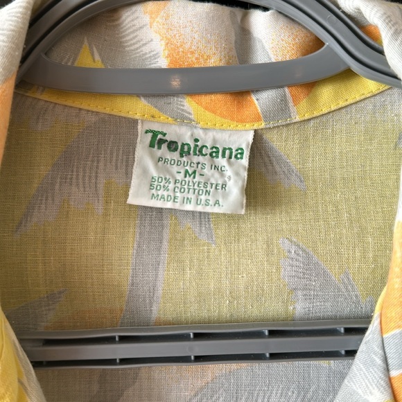 Palm Tree Tropicana Button-Up T-Shirt - Picture 2 of 3